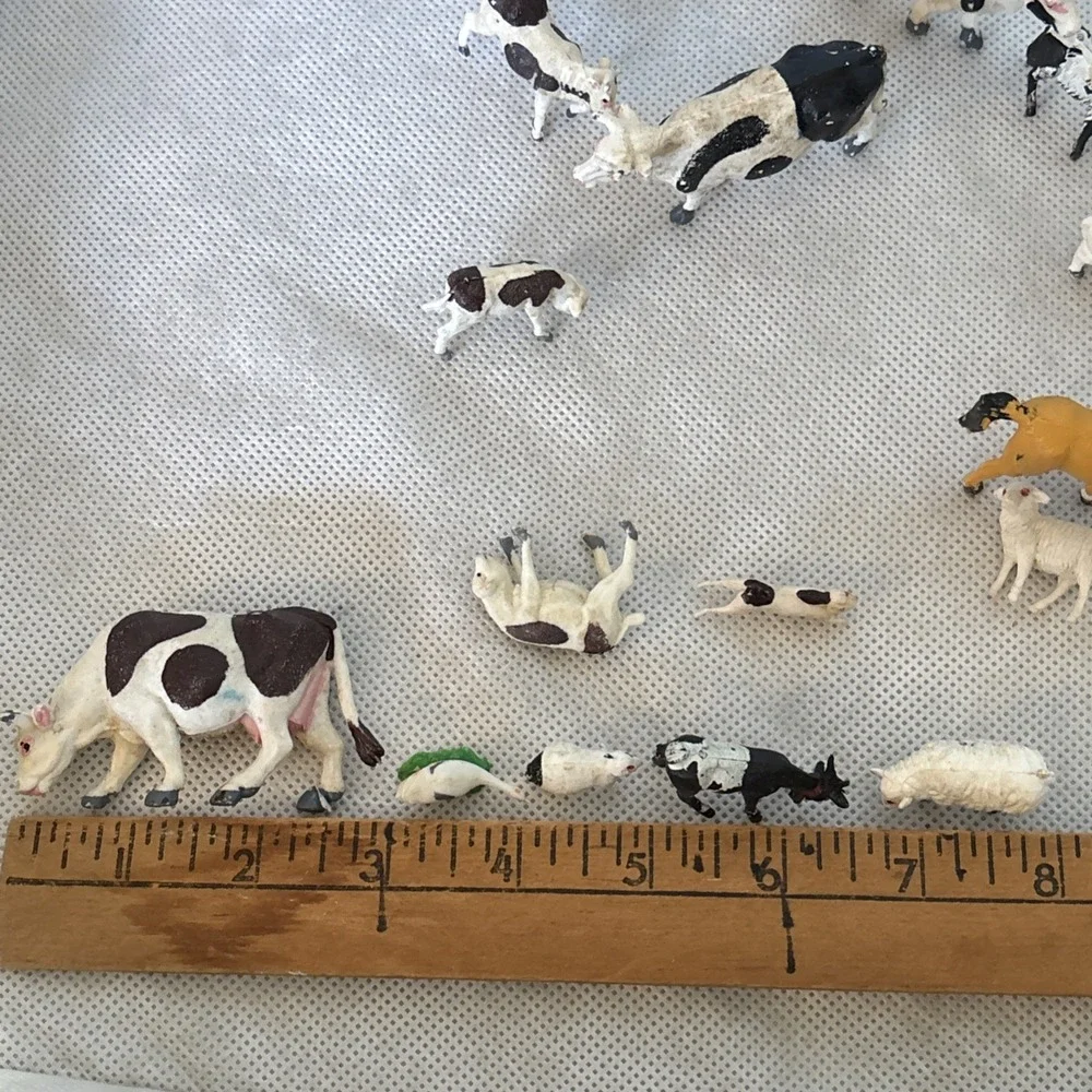 Vintage Lot of 22‎ Plastic/Rubber Miniature Animals Made in Hong Kong Mixed
